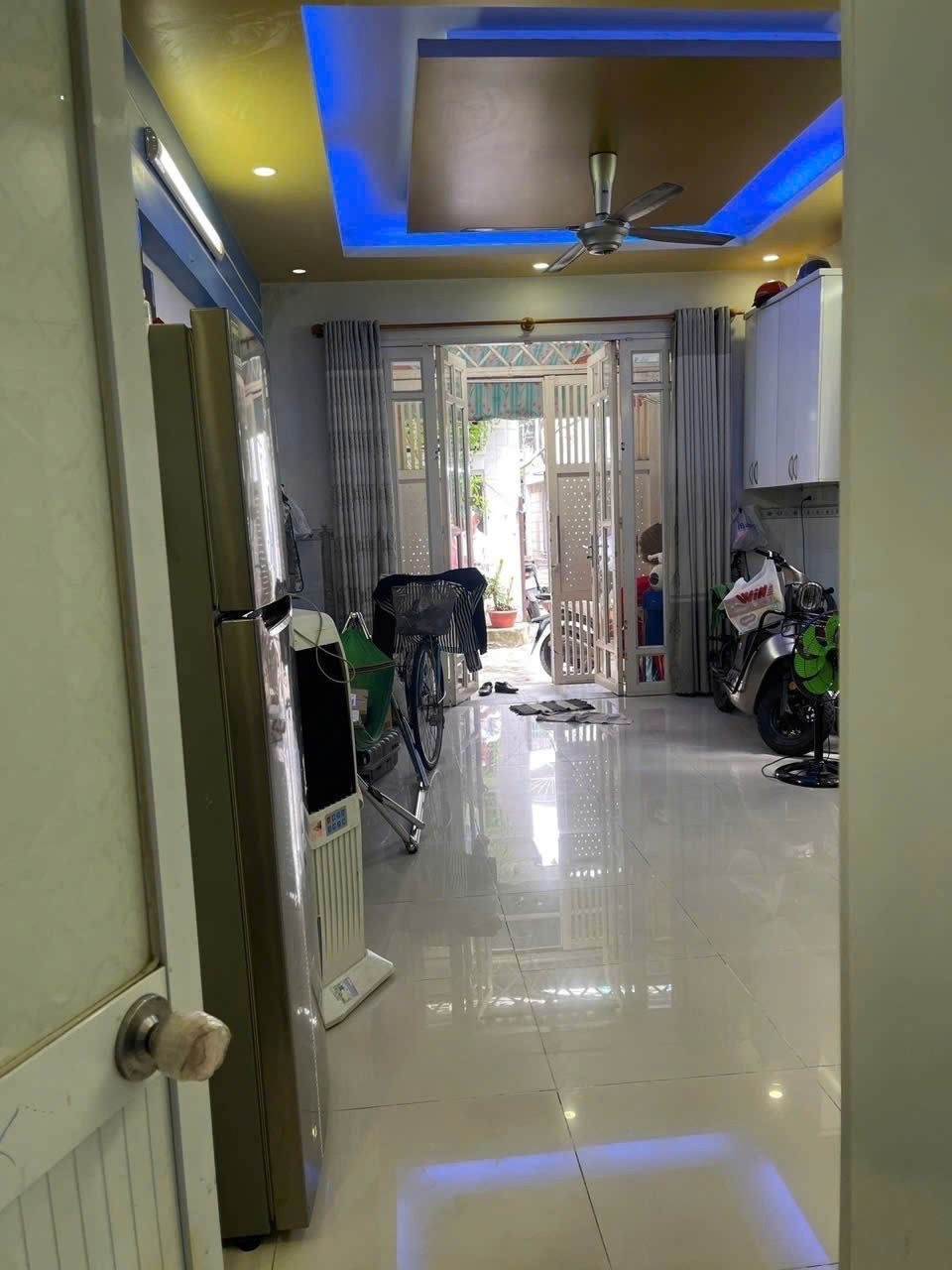 Nhà Hẻm Trường Chinh - tân phú Dt 4.1m x 12m 2 lầu 2 phòng ngủ